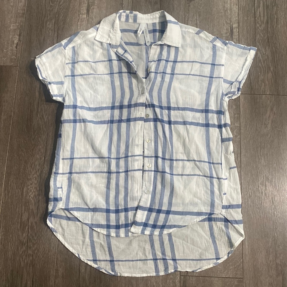 Liverpool white & blue button down top xs